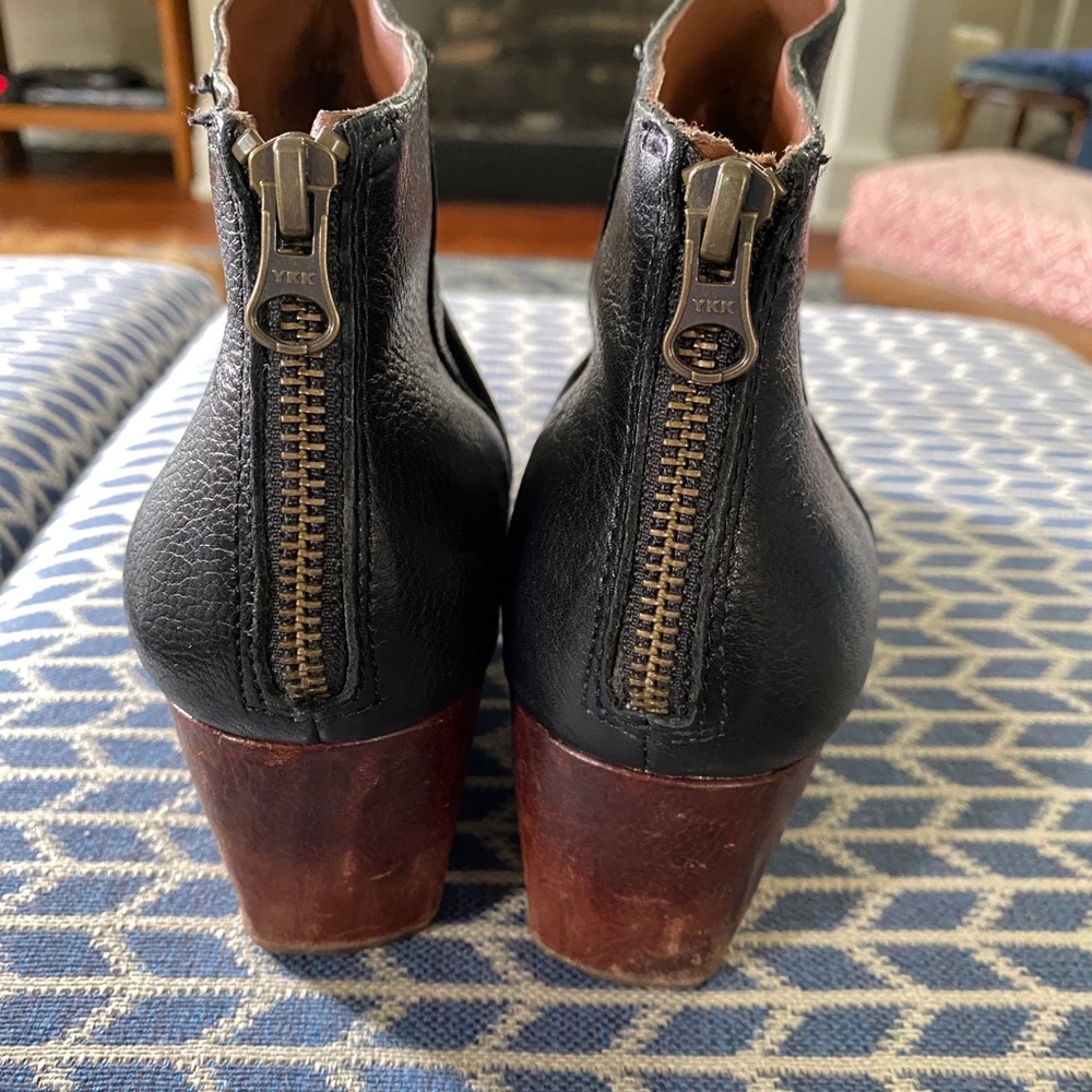 Kork-Ease black leather booties Size 8 - Picture 7 of 7